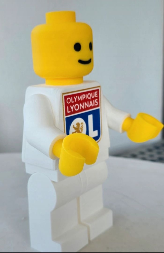 Figurine Olympique Lyonnais - photo numéro 2