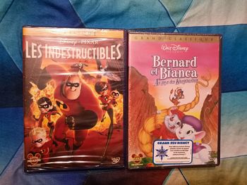 Lot 2 dvd disney neuf sous blister
Les indestructibles
Bernard et bianca au pays des kangourou