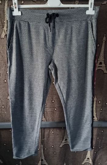 Pantalon à motif pied de poule avec bandes sur les côtés taille L peut convenir à du XL