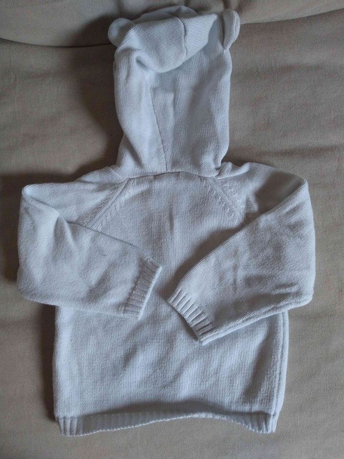 Gilet marque grain de blé taille 6 mois en très bon état - photo numéro 2