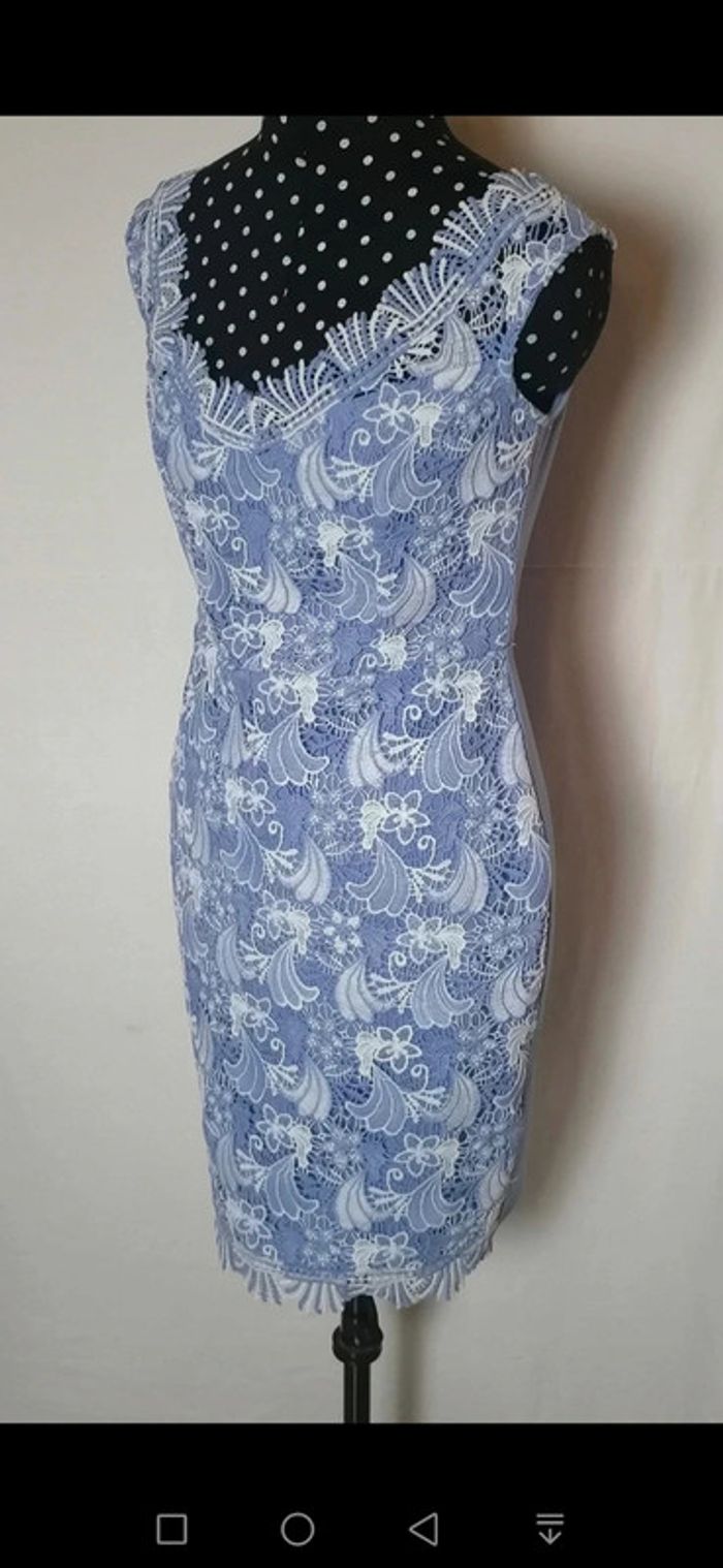 Robe chic en dentelle bleu blanc Taille L Lipsy London - photo numéro 7