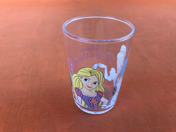 Verre décoré " collector " Disney Princesses Amora - photo numéro 6