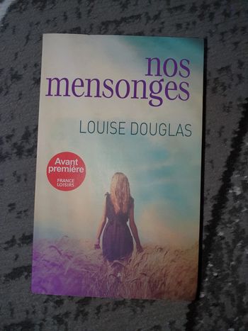 Livre "Nos mensonges"