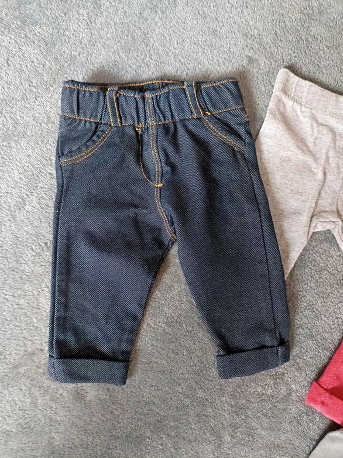 Lot 5 leggings 1 mois - photo numéro 4