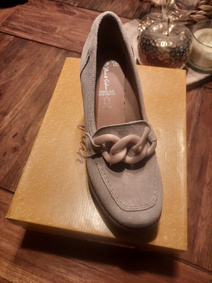 Chaussure - photo numéro 2