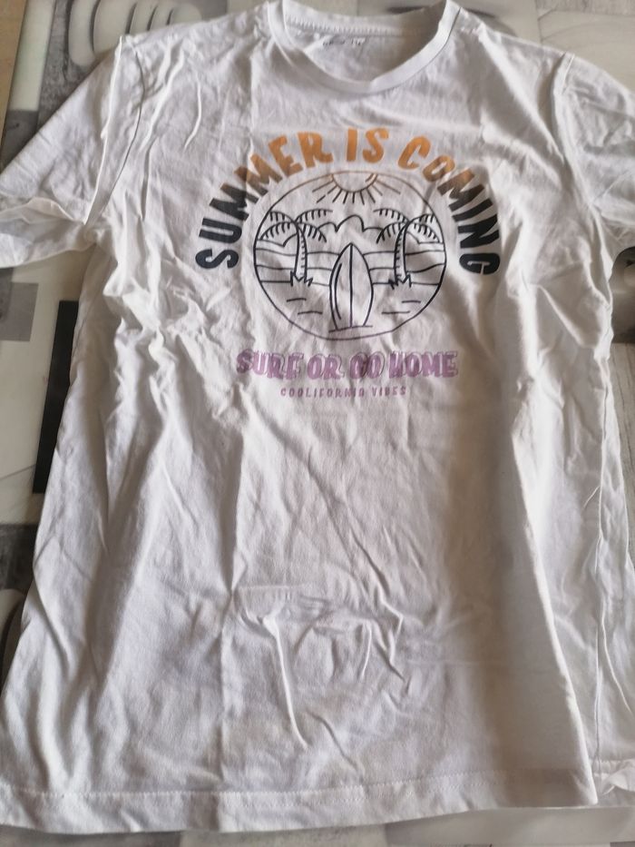 Tee shirt