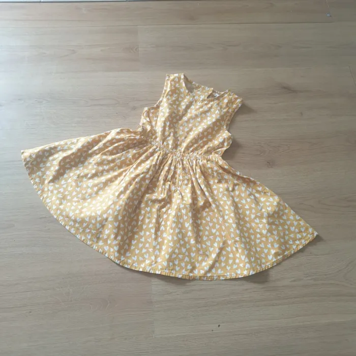 🩷 Robe 6 ans Kiabi #emyfleury_6ansfille - photo numéro 2