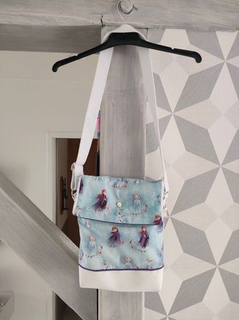 Sac a main reine des neiges