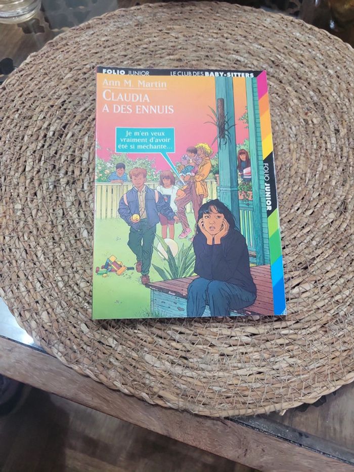 Claudia a des ennuis. A partir de 9 ans