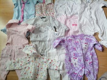 Lot vêtements petite fille