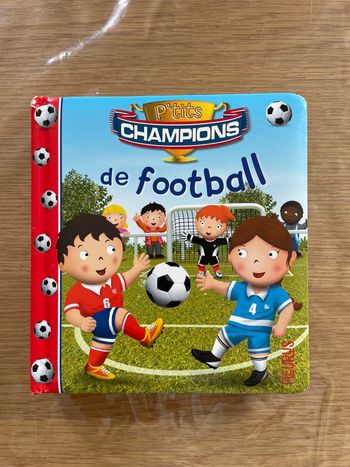 Livre Petit champions de football