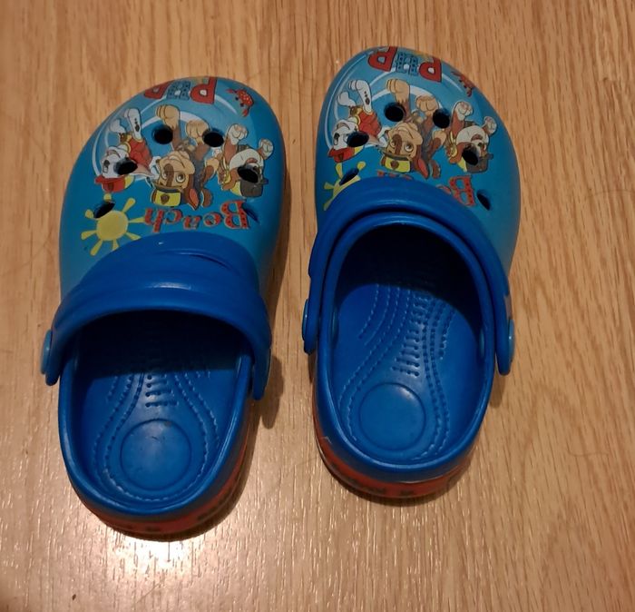 Crocs
