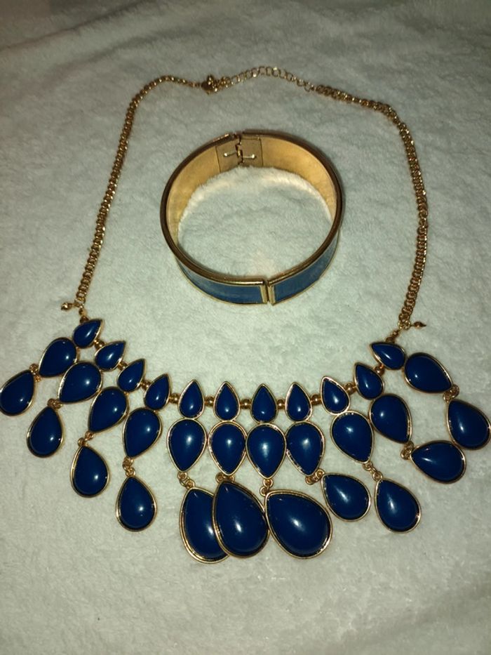 Lot collier bracelet bleu