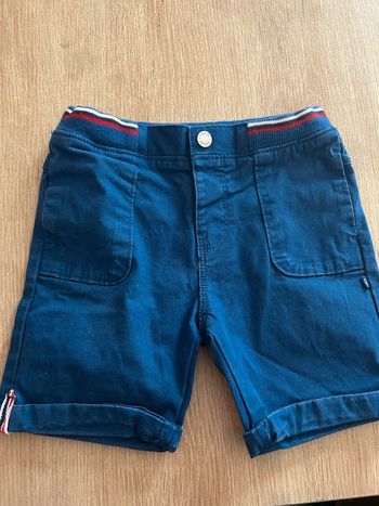 Short bleu • Obaïbi • 3 ans