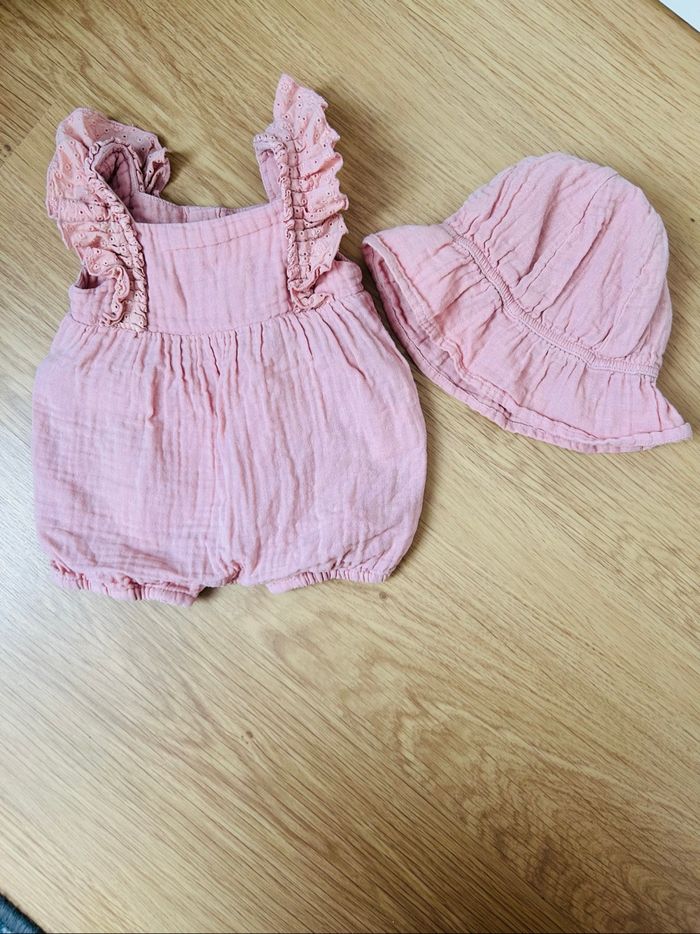 Barboteuse rose 1 mois