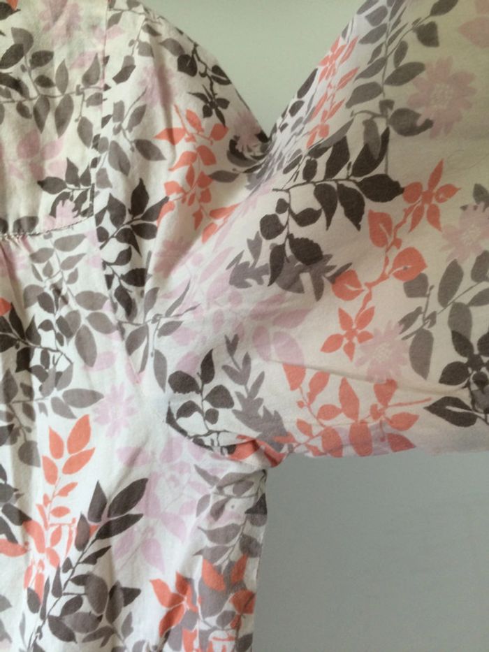 • Blouse fleurie ~Taille 42 • - photo numéro 11