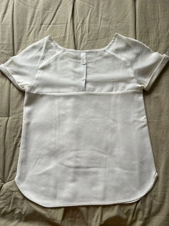 Blouse blanche - photo numéro 2