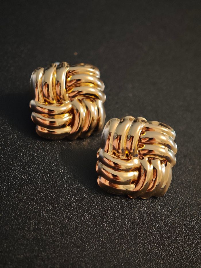 Boucle d'oreille