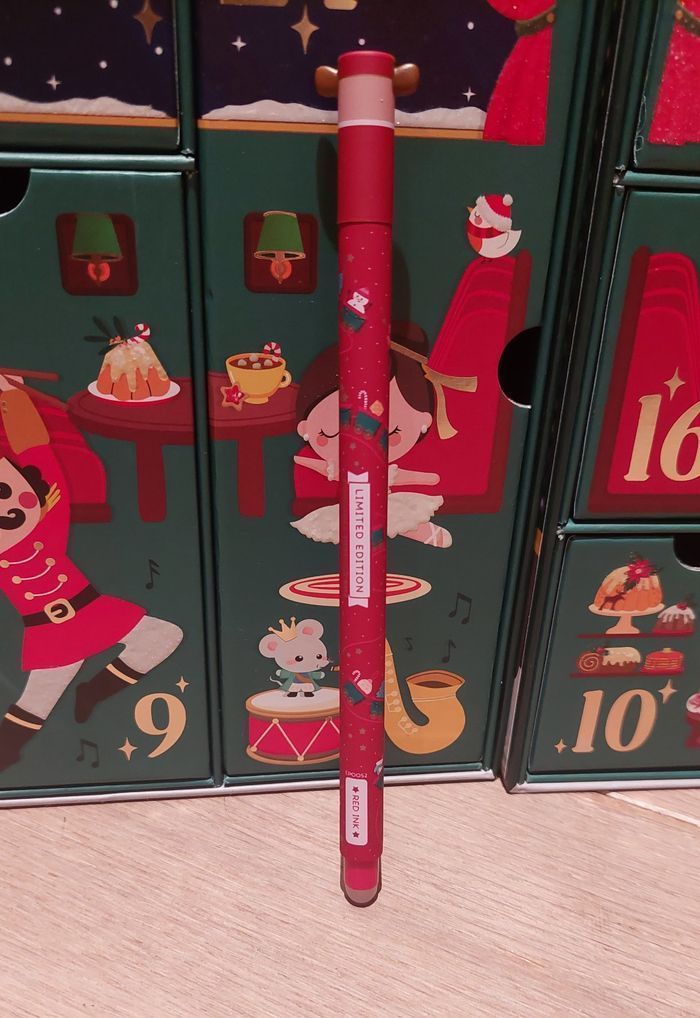 Stylo Collector Legami Noël 2025 - photo numéro 2