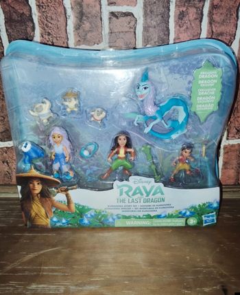 Coffret de figurines Disney Raya et le dernier dragon