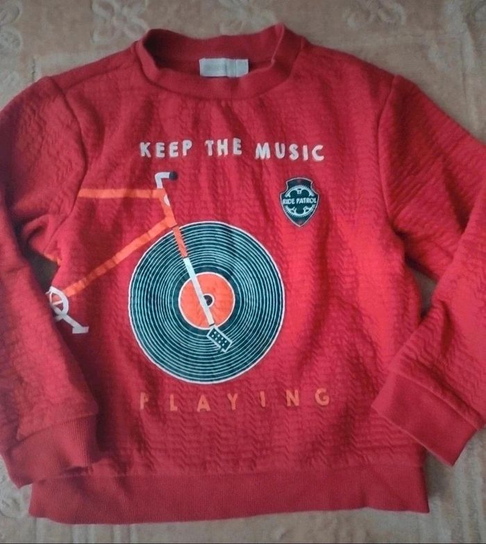 Lot pulls garçon 8 ans - photo numéro 2