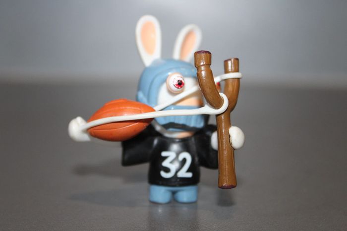 Figurine Lapin crétin