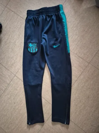 Jogging sport Nike 8 ans FCB