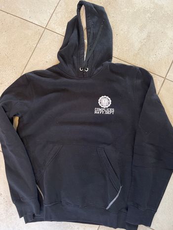 Sweat à capuche complices taille XL