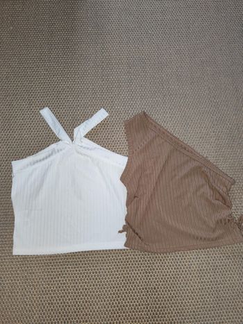 Lot de 2 hauts d'été fille en 14 ans , neufs