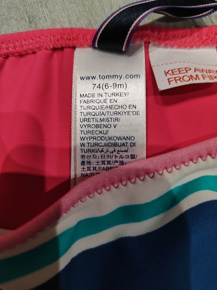 Maillot de bain en 6/9 mois tommy Hilfiger - photo numéro 3
