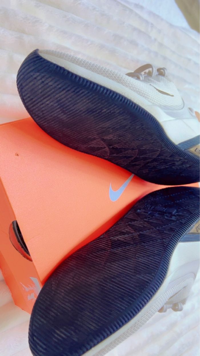 Baskets Nike - photo numéro 3
