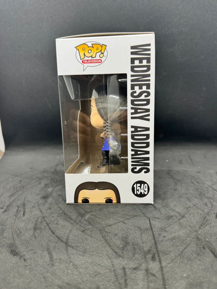 Funko pop the Addams Family Wednesday 1549 - photo numéro 5