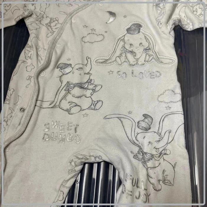 Pyjama dumbo taille 9-12mois - photo numéro 2