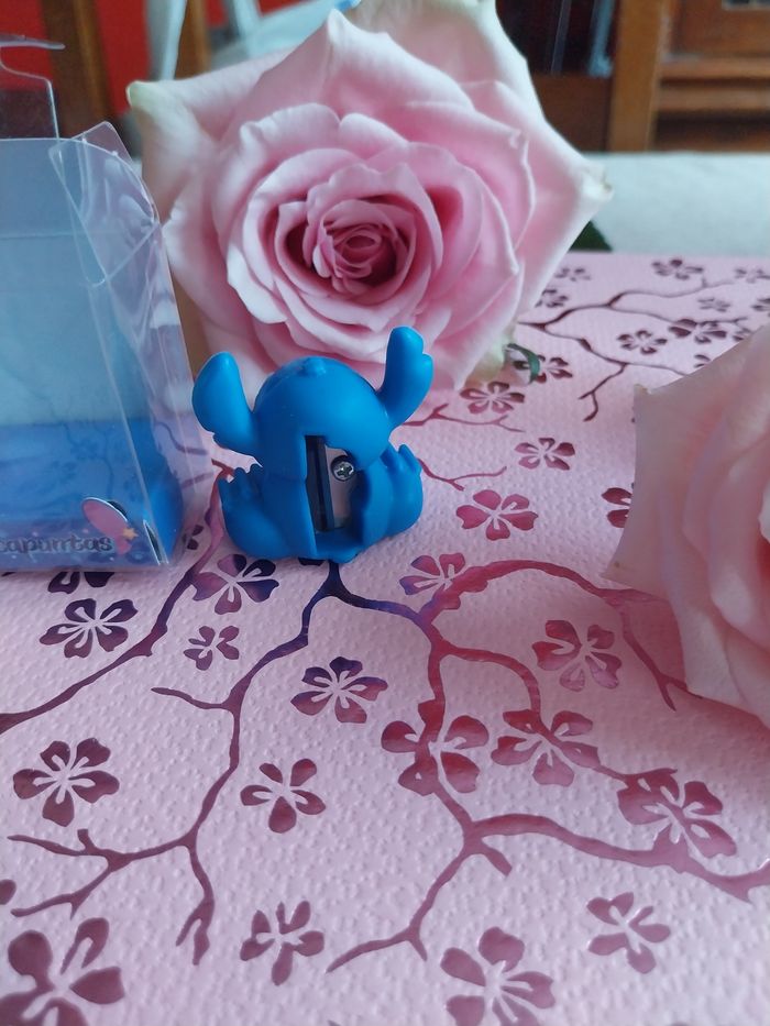 Taille crayon dans sa boîte - photo numéro 4