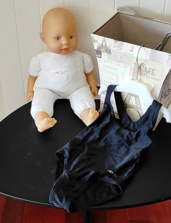 🖤 Maillot de bain 1 pièce fille 4 ans – noir