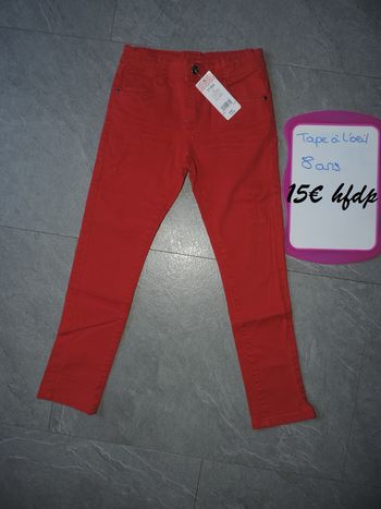 pantalon tape à l'oeil taille 8 ans