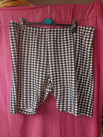 Short taille élastique taille 52 de chez Shein