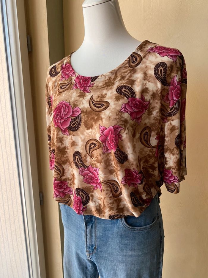 T-shirt à fleurs vintage 44/46