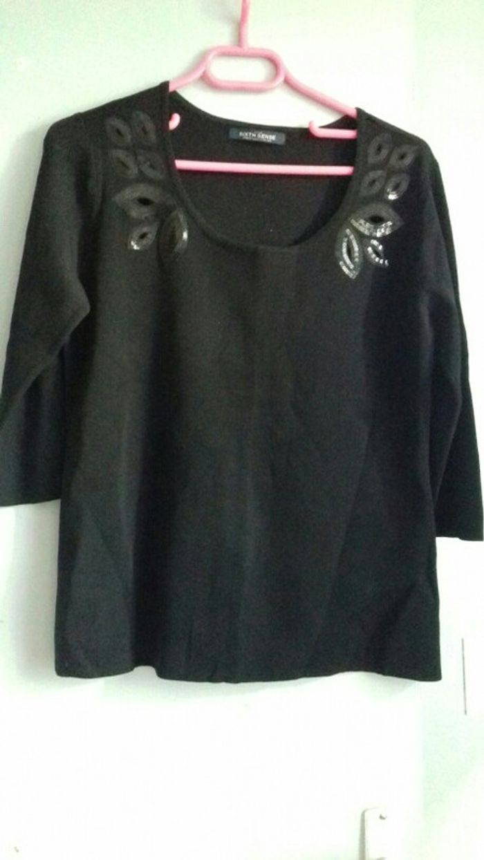 Pull noir sixth sense taille 40/42