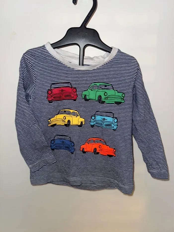 Lot de 4 vêtements en taille 9 mois - photo numéro 4