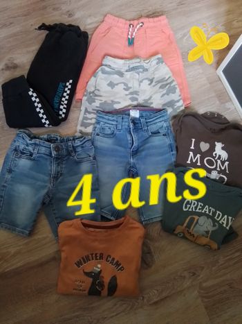 Vêtements garçon 4 ans très bon état 