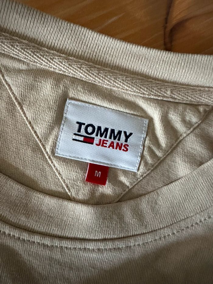 T-shirt Tommy Hilfiger taille M - photo numéro 3