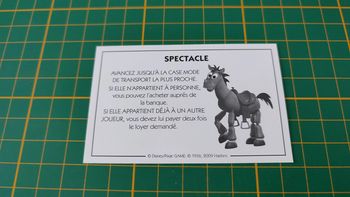 Carte spectacle mode de transport la plus proche jeu de société Monopoly Disney éditions Hasbro #B94