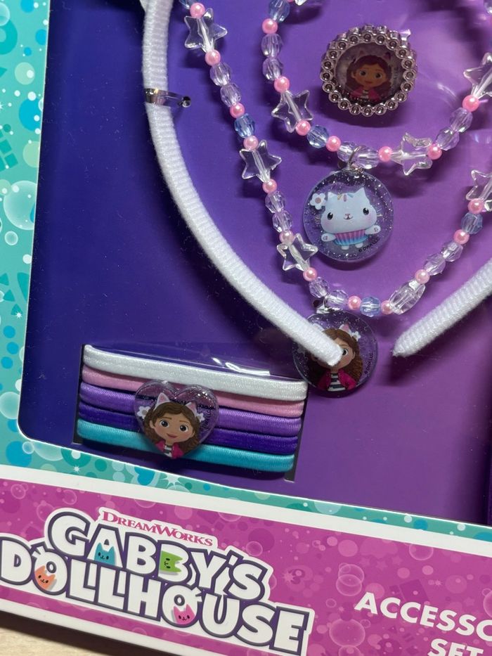 Gabby chat Set accessoires + coffret Sirène amis mer-veilleux  Bijoux, accessoires cheveux et sac à main Gabby’s Dollhouse - photo numéro 3