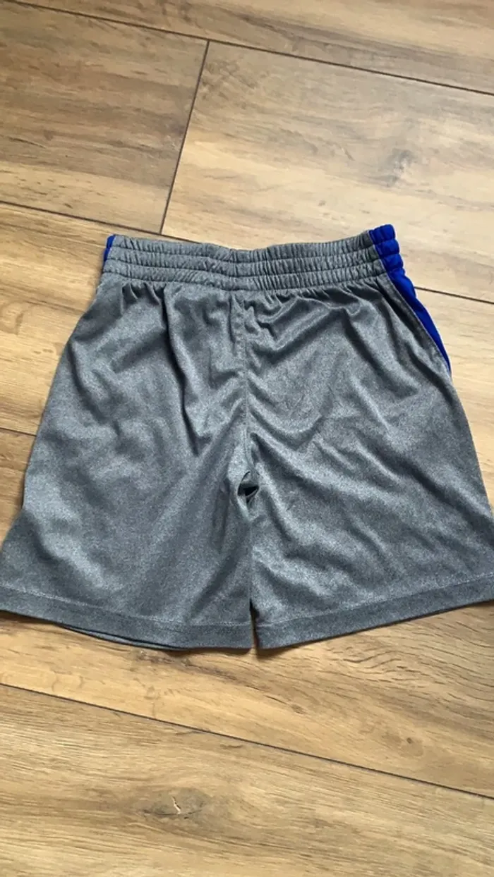 Short - photo numéro 6