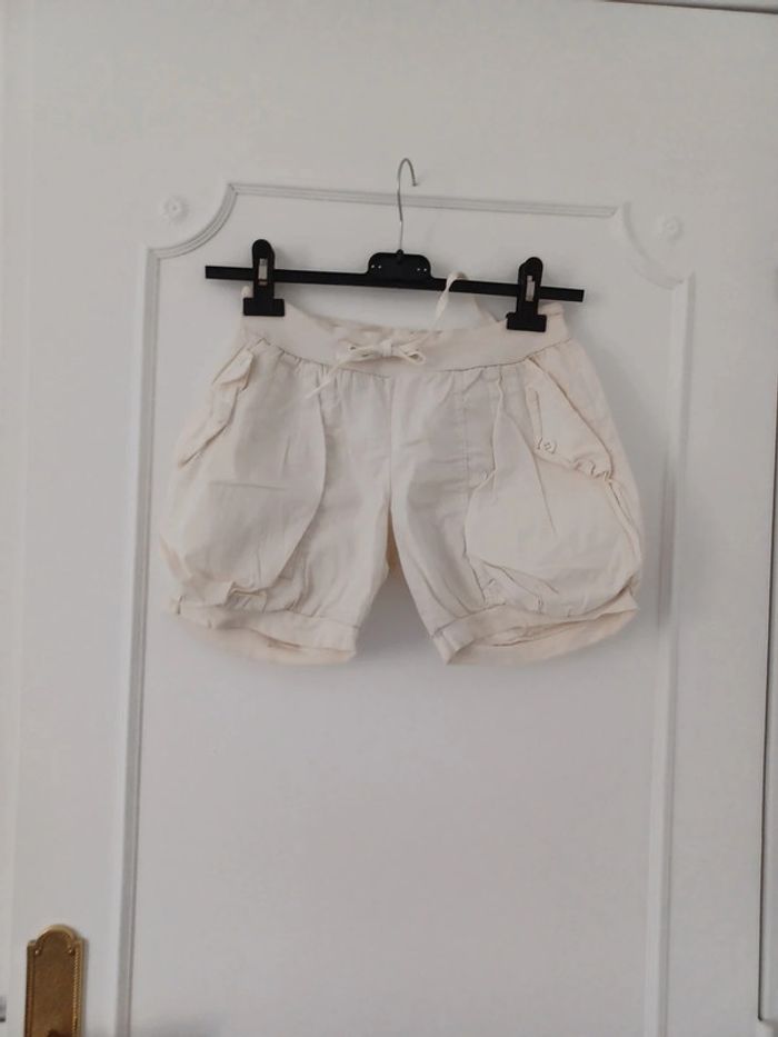 Short blanc