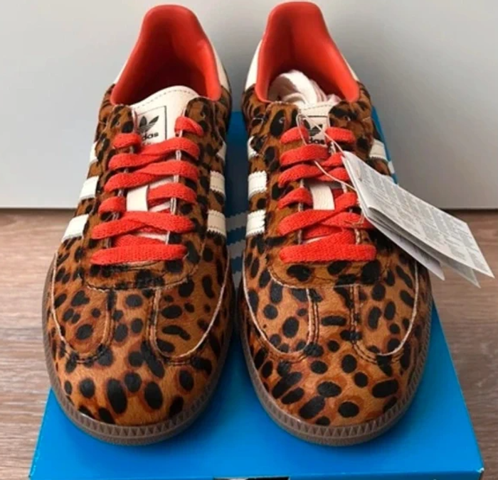 Baskets Adidas Samba taille 42 - photo numéro 2