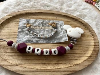 Attache tétine personnalisé