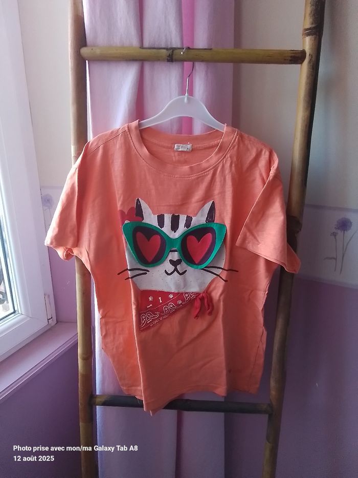 Lot 2 tee-shirts fille 12 ans - photo numéro 2