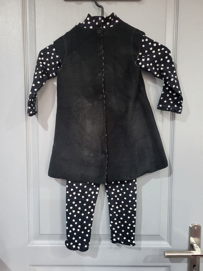 Ensemble hivers  fille 23 mois - photo numéro 2